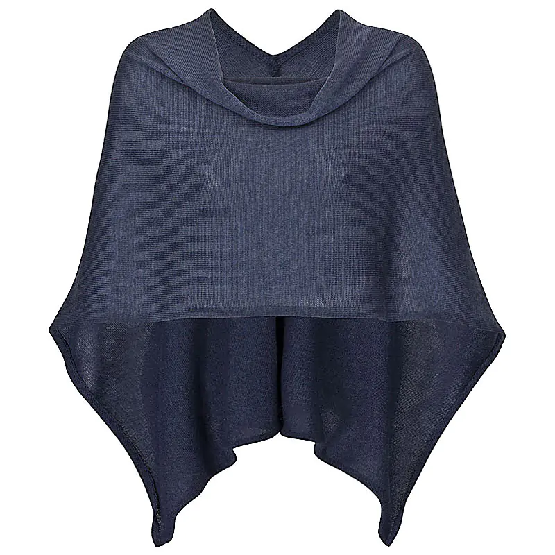 Produktfotos von Ponchos, Capes und Überwürfen Produktfoto Damenbekleidung Überwurf