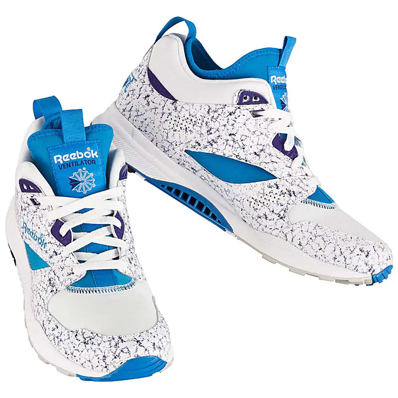 Fotoaufnahmen von Schuhmode und Sportschuhen Produktfoto Markenschuhe Damen und Herren