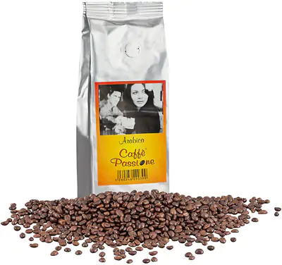 Produktfoto Beutel-Verpackung Produktfoto glänzende Kaffeetüte mit Kaffeebohnen